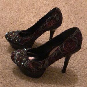 Carlos Santana shoes size 5